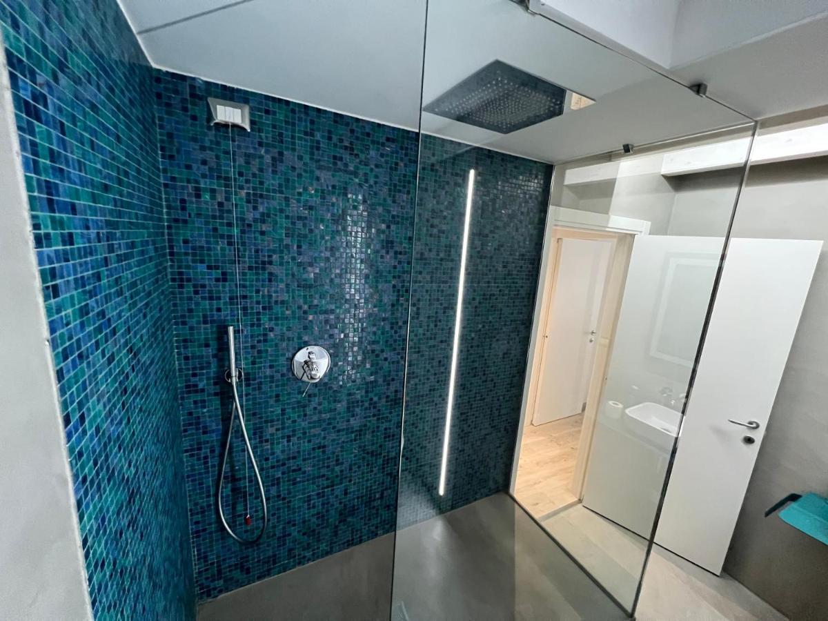Larius Apartment Como Eksteriør billede