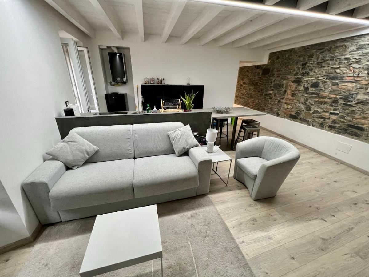 Larius Apartment Como Eksteriør billede